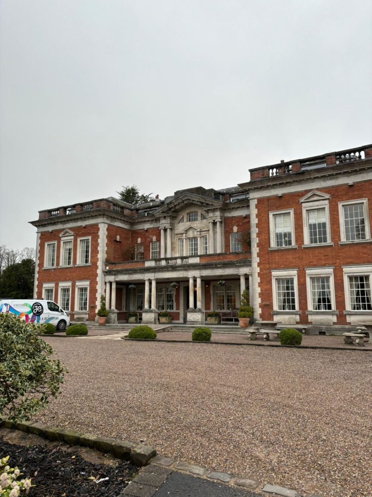 Eaves Hall Virtual Tour