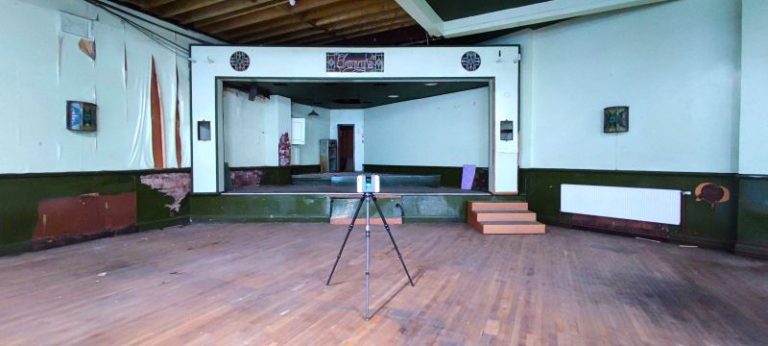 The Best Surveyors on Stage